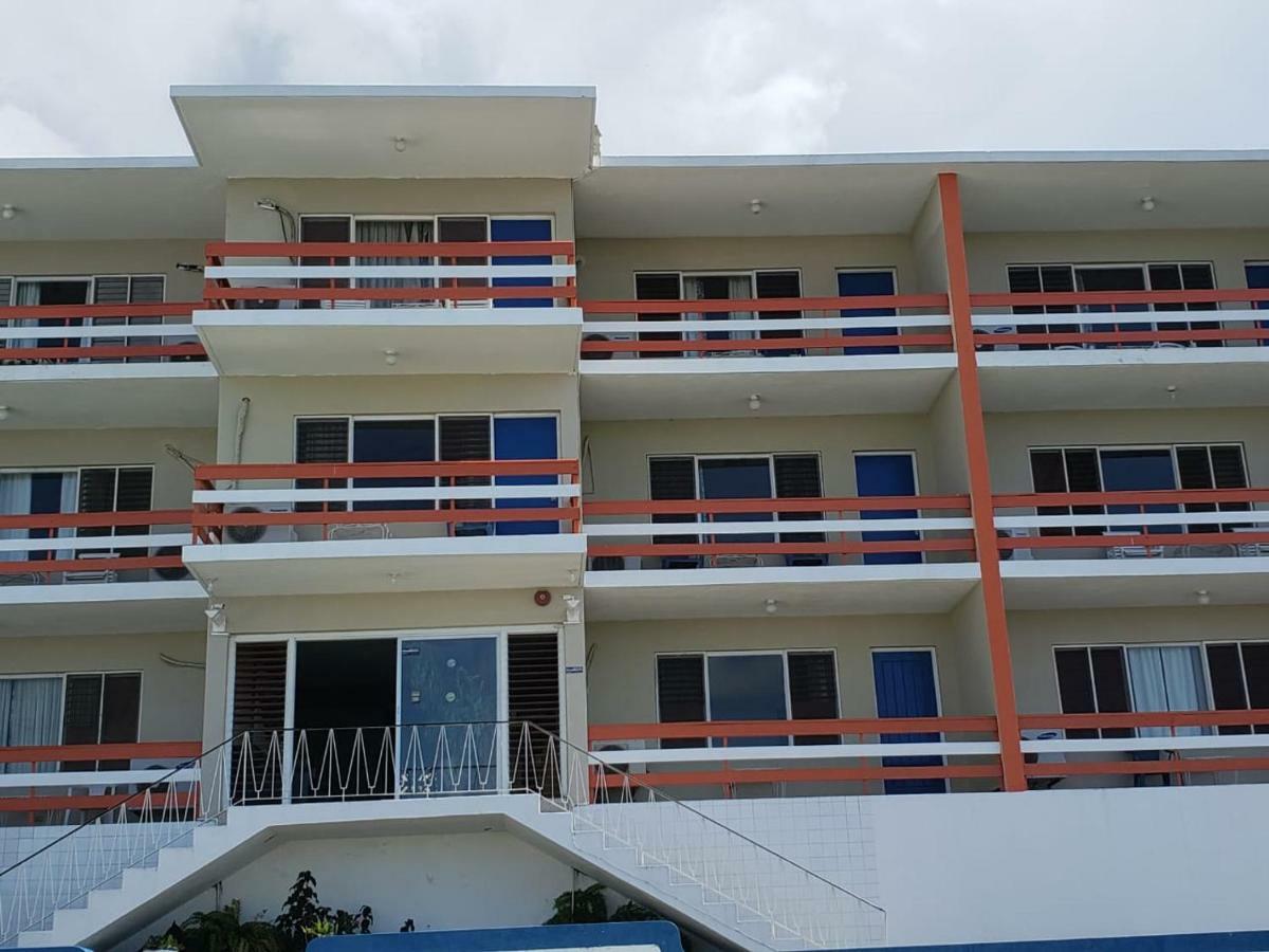 Montego Hotel Montego Bay Exterior foto